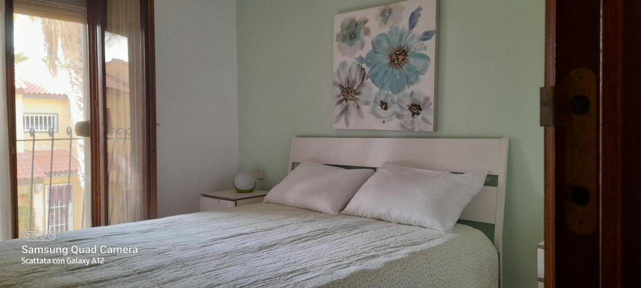 Surf & Chill Bungalow 69, Quiet Green Oasis With Community Swimmingpool Parque Holandes Exterior foto